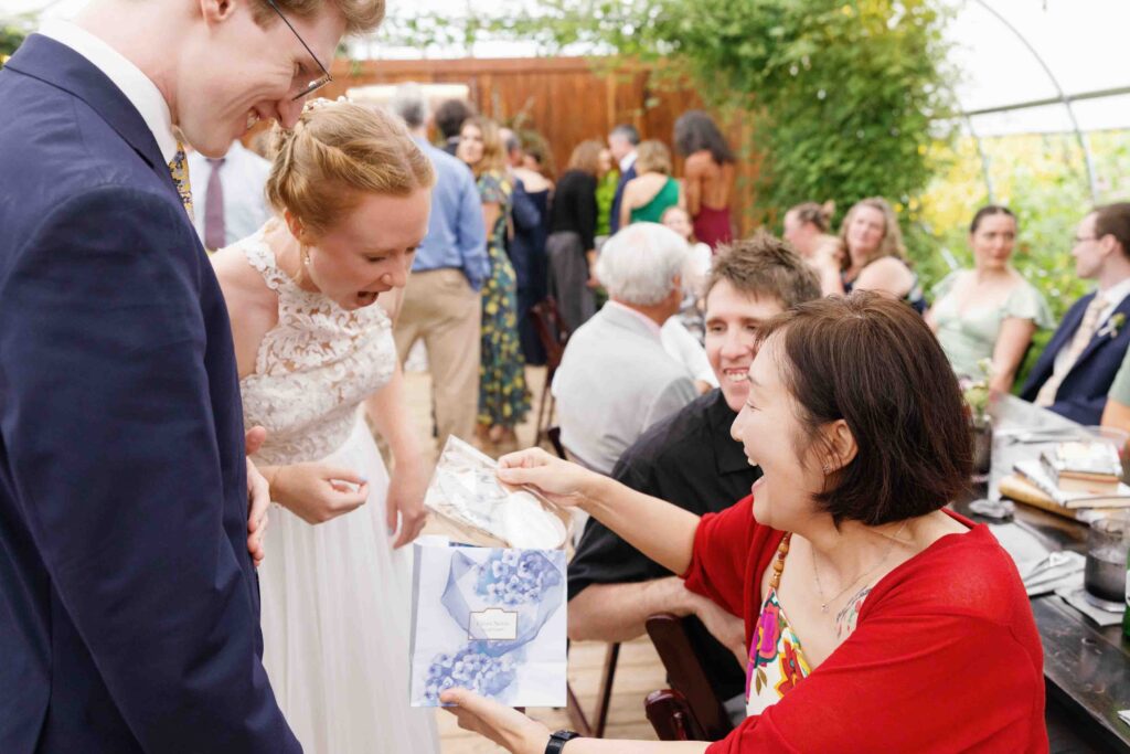 Gift to the bride and groom